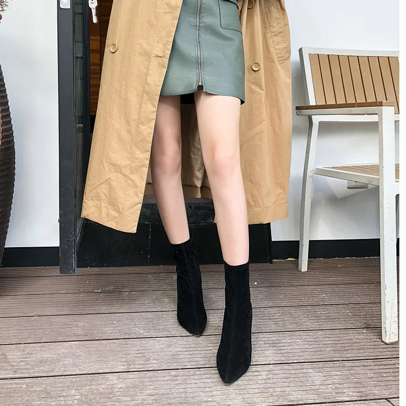 Short boots women's spring and autumn winter 2025 Korean version new thick heel pointed toe thick heel high heels