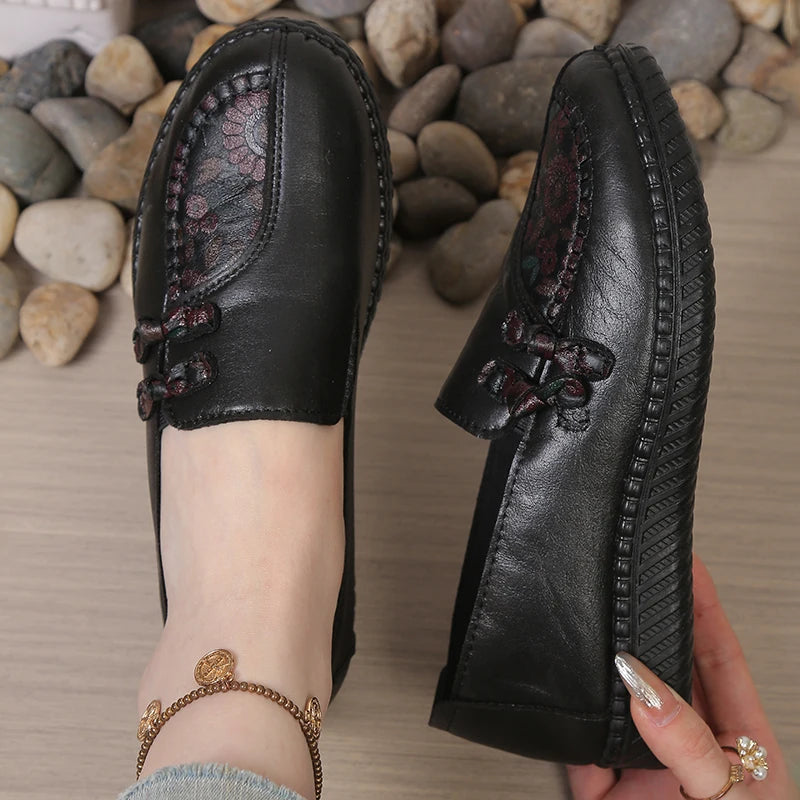 Women's leather flat shoes, spring and autumn women's loafers， single classic mom shoes, anti-slip comfortable and free shipping